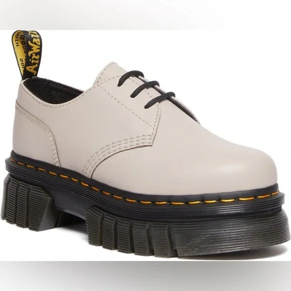 Dr. Martens Audrick 3-Eye Platform Shoe (Women) NWT Sizes - 7 & 9 - Picture 2 of 8